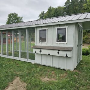 8x20 deluxe chicken coop